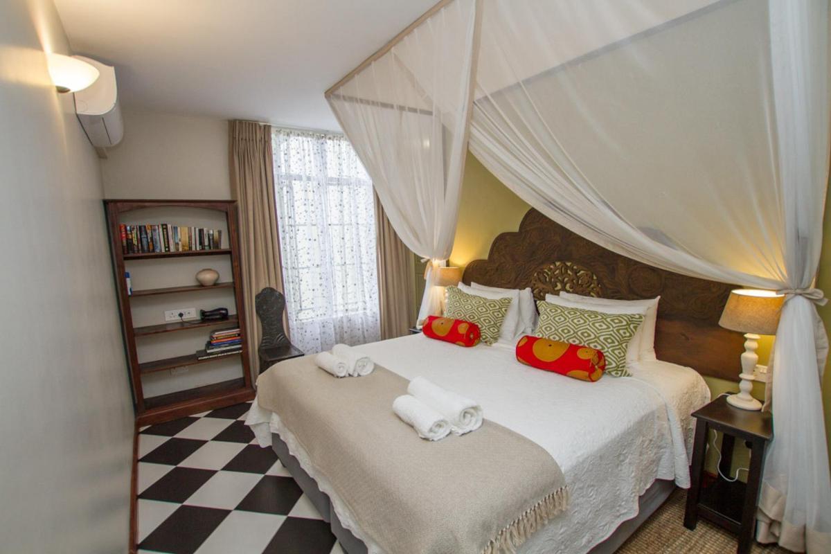 528 Victoria Falls Guest House Room photo